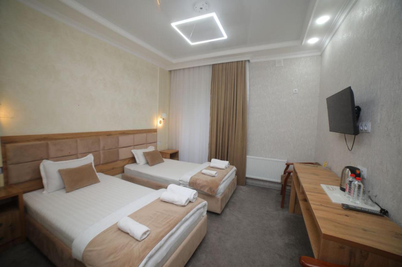 Hotel Tinchlik Plaza Ургенч Экстерьер фото