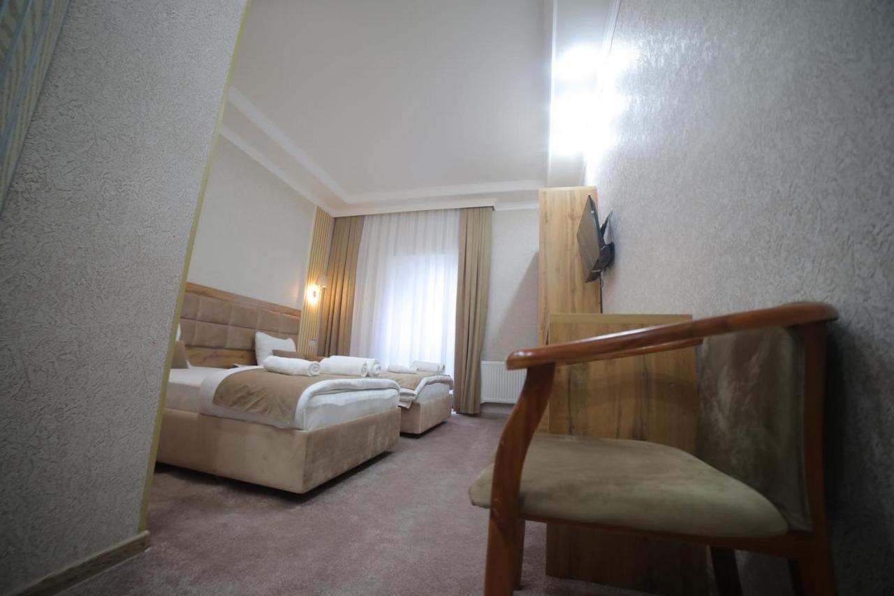 Hotel Tinchlik Plaza Ургенч Экстерьер фото